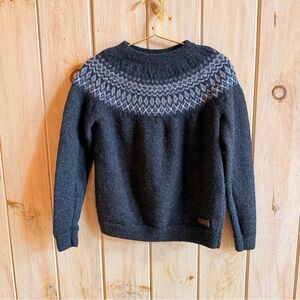 Icewear Charcoal Gray Patterned Women's Wool Sweater